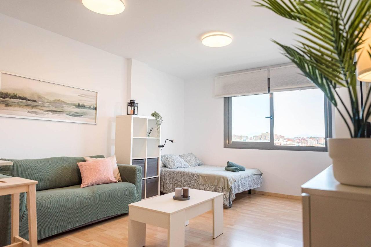 Estudio Con Vistas Y Parking Málaga Dış mekan fotoğraf